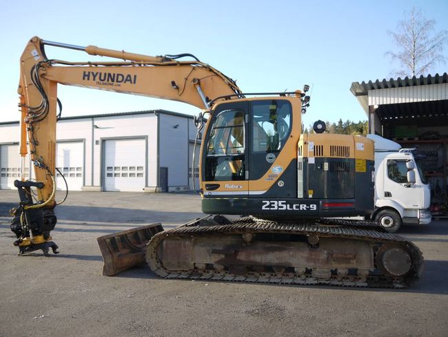 Hyundai R 235 LCRD-9