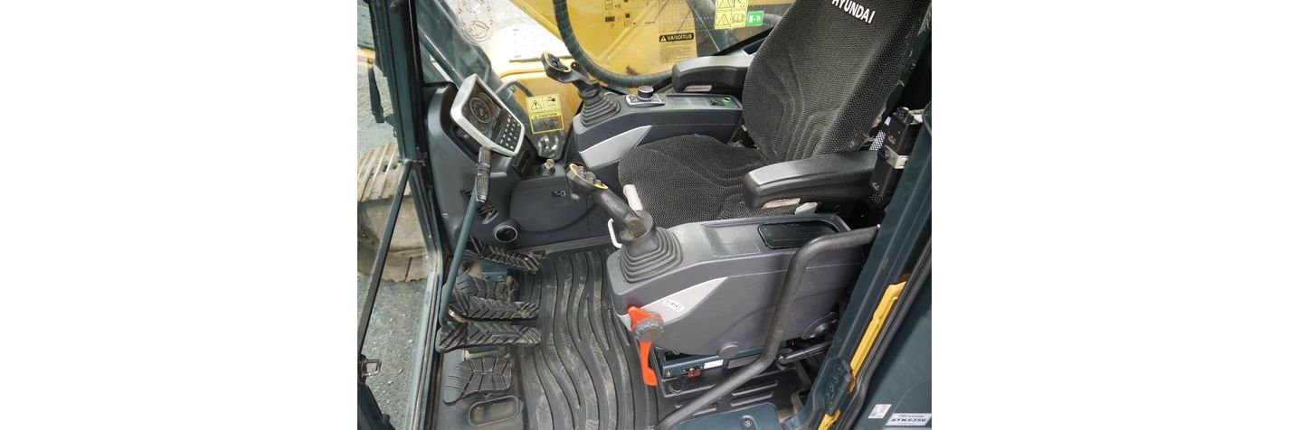 hyundai-hx-220-l,38d3f8a5.jpg