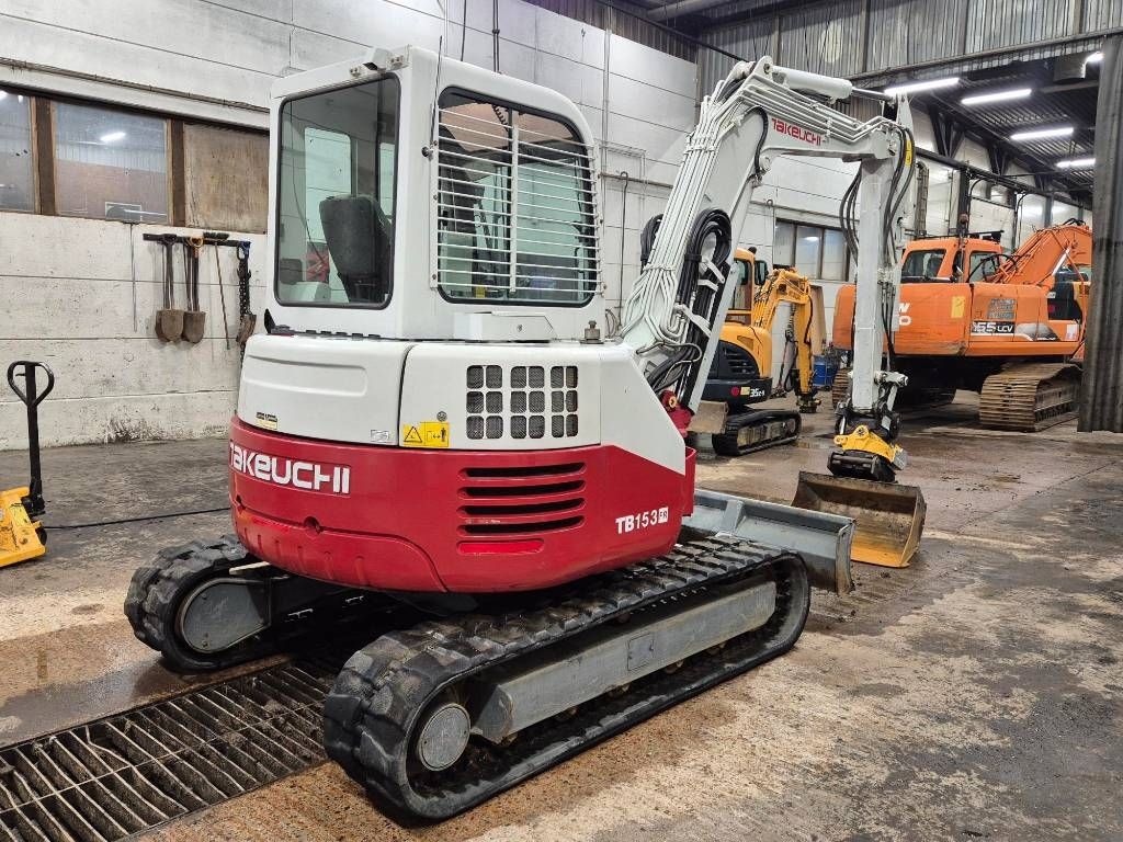 takeuchi-tb-153-fr,8baed061.jpg