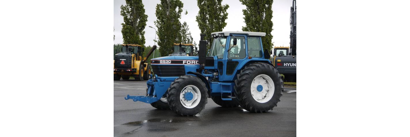 ford-8830,1001e648.jpg