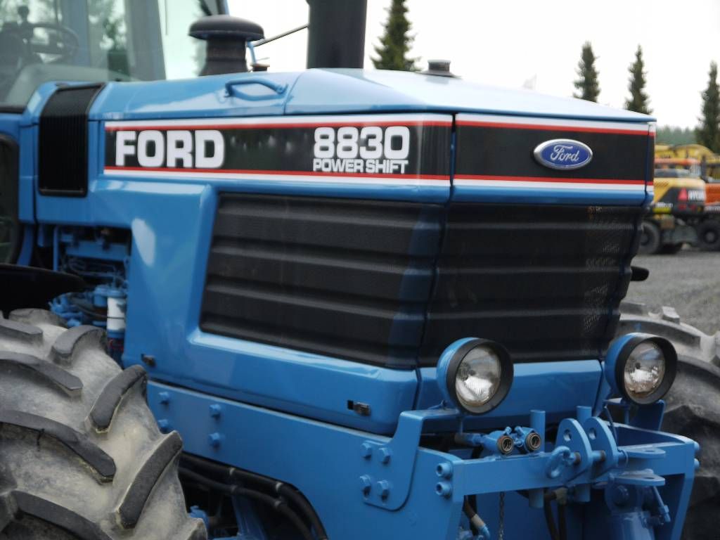ford-8830,69bcc134.jpg