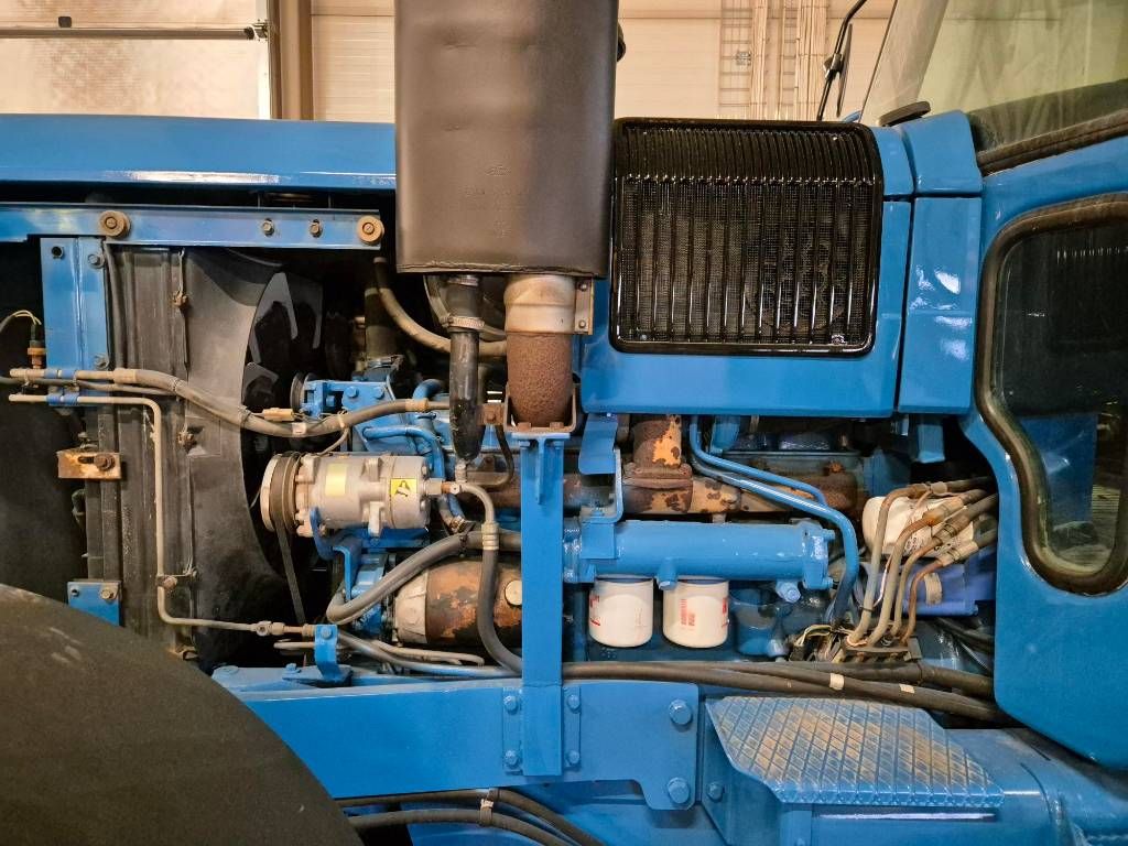 ford-8830,e1a8652f.jpg