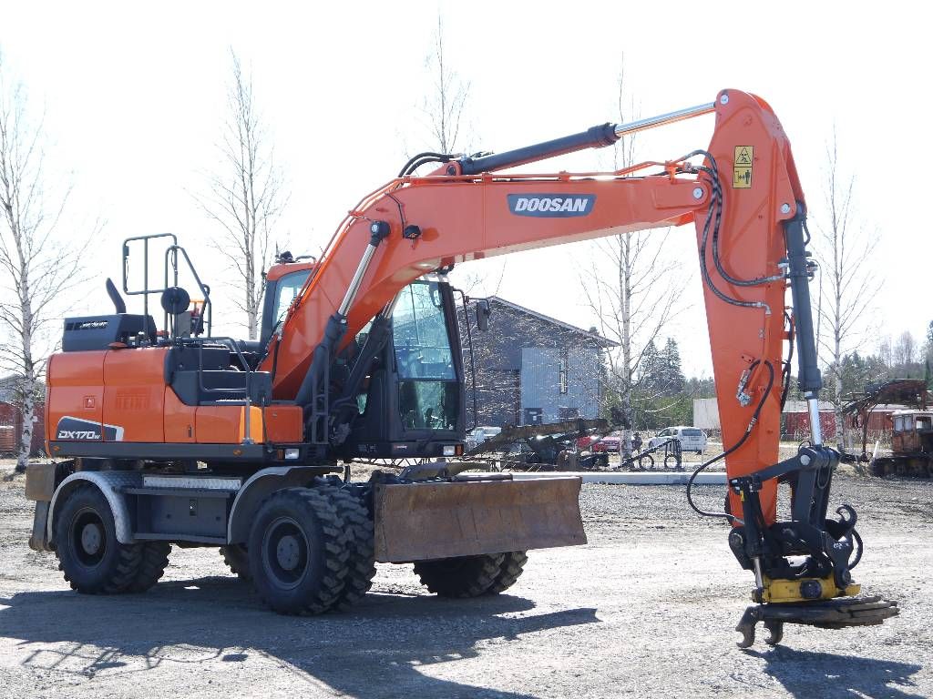 doosan-dx-170-w-5,59ef102c.jpg