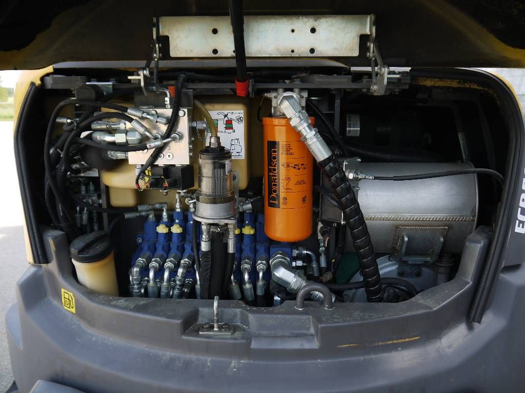 volvo-ecr-50-d,88f307d1.jpg