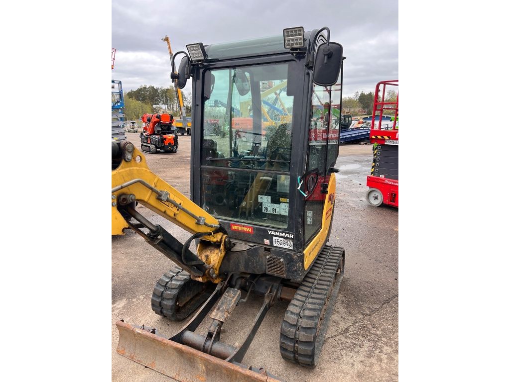 yanmar-sv-18,86e9bcba.jpg