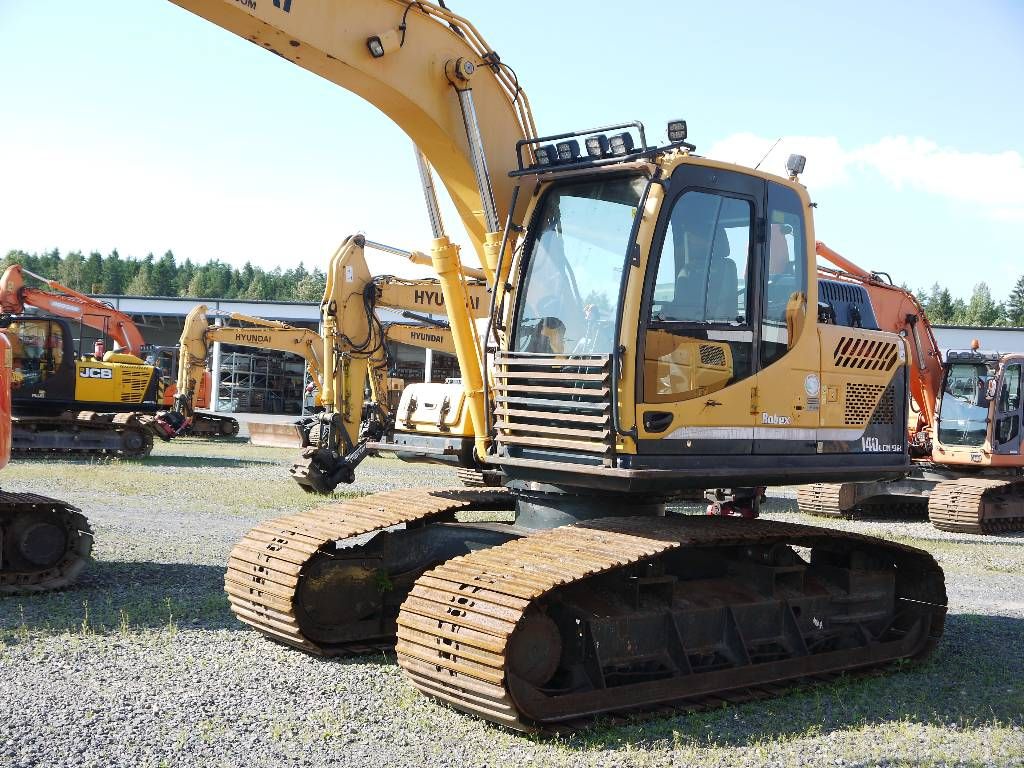 hyundai-r-140-lcm-9a,d7f7278c.jpg