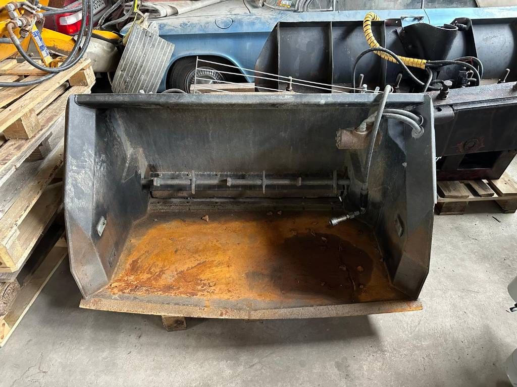 lm-trac-485,fa6009bb.jpg