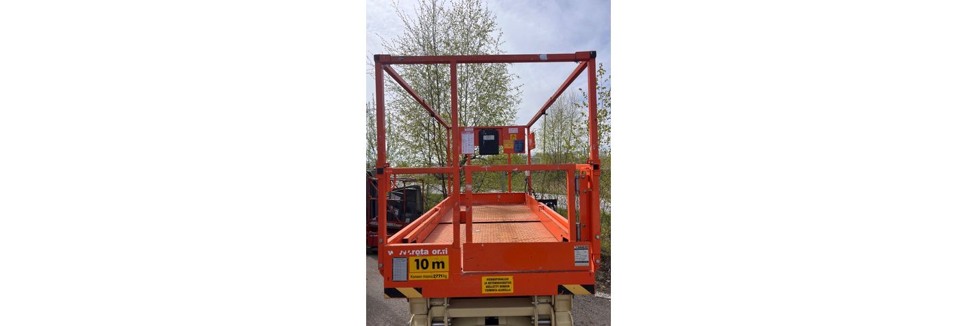 jlg-10-rs,2bda6508.jpg