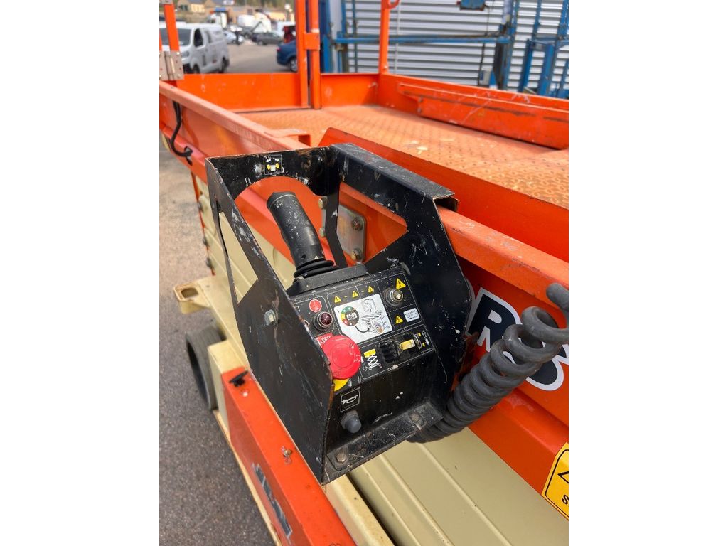 jlg-10-rs,37229c16.jpg
