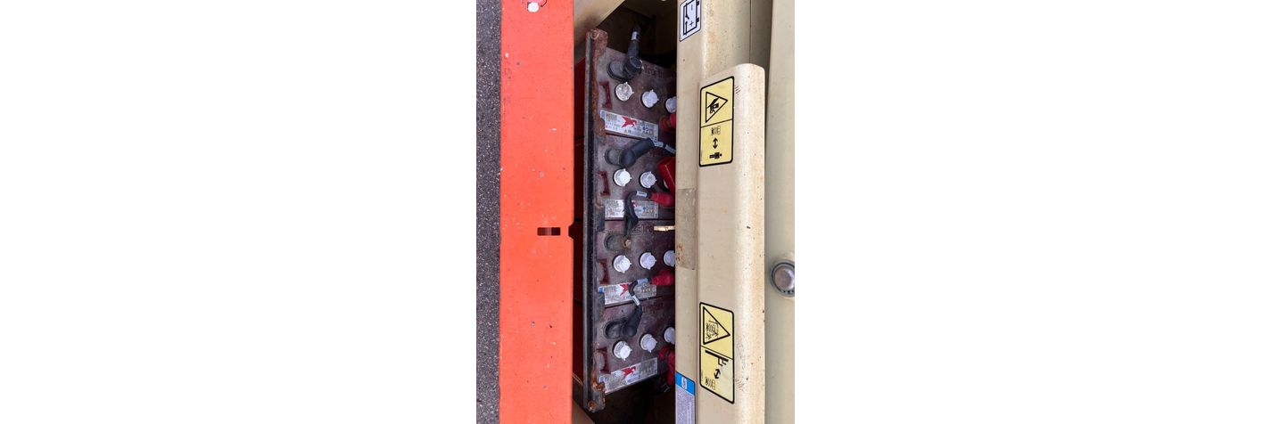 jlg-10-rs,2e39ebea.jpg