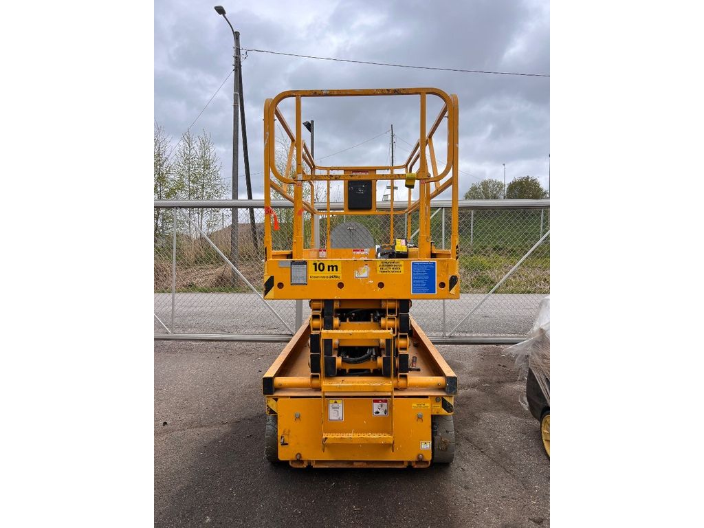 haulotte-compact-12,cf9fd976.jpg