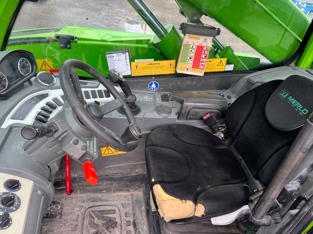 merlo-p-27-6top,f5ce07e3.jpg