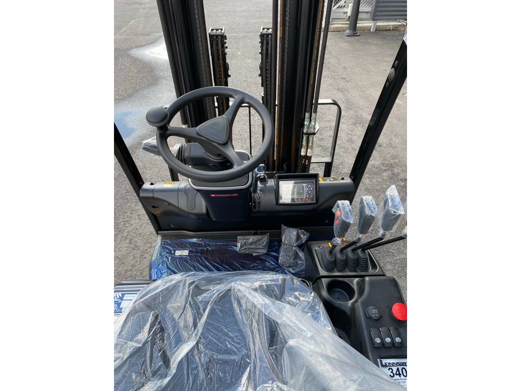 hyundai-20bt-9u,120f4914.jpg