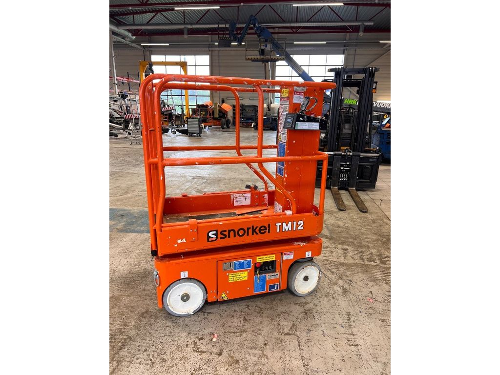 snorkel-tm-12,9da5d16c.jpg
