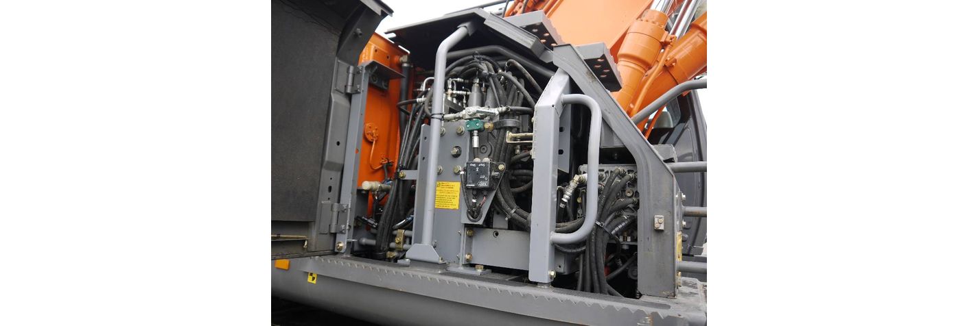 hitachi-zx-145-w-3,9d986b50.jpg