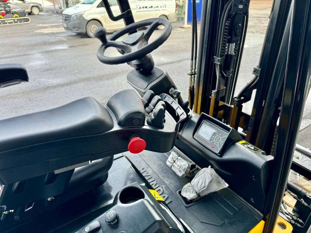 hyundai-18bt-9u,15229233.jpg