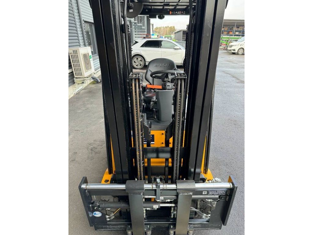 hyundai-18bt-9u,6bc2b67f.jpg