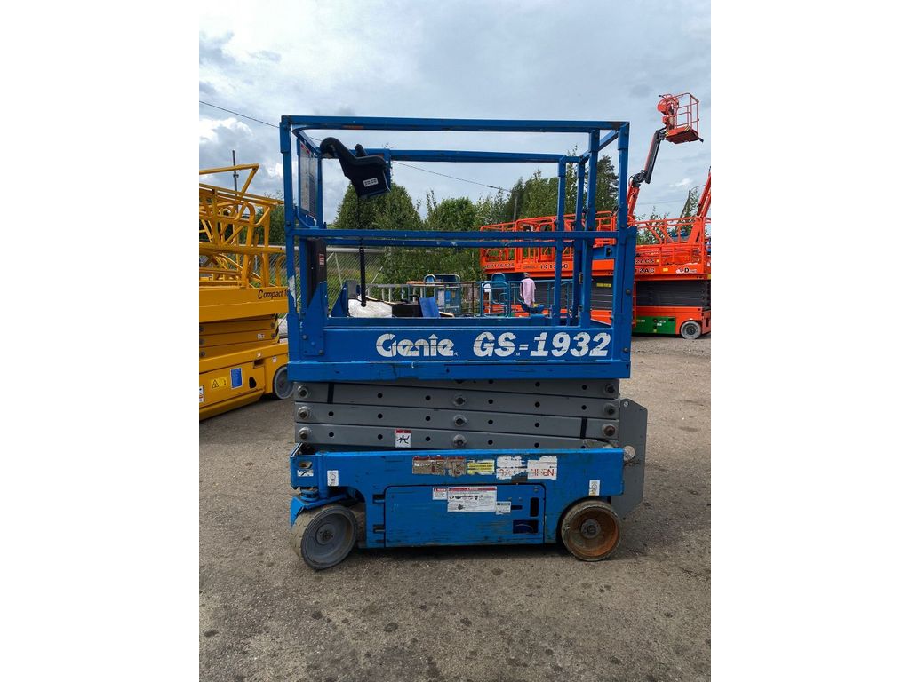 genie-gs-1932,6764db92.jpg