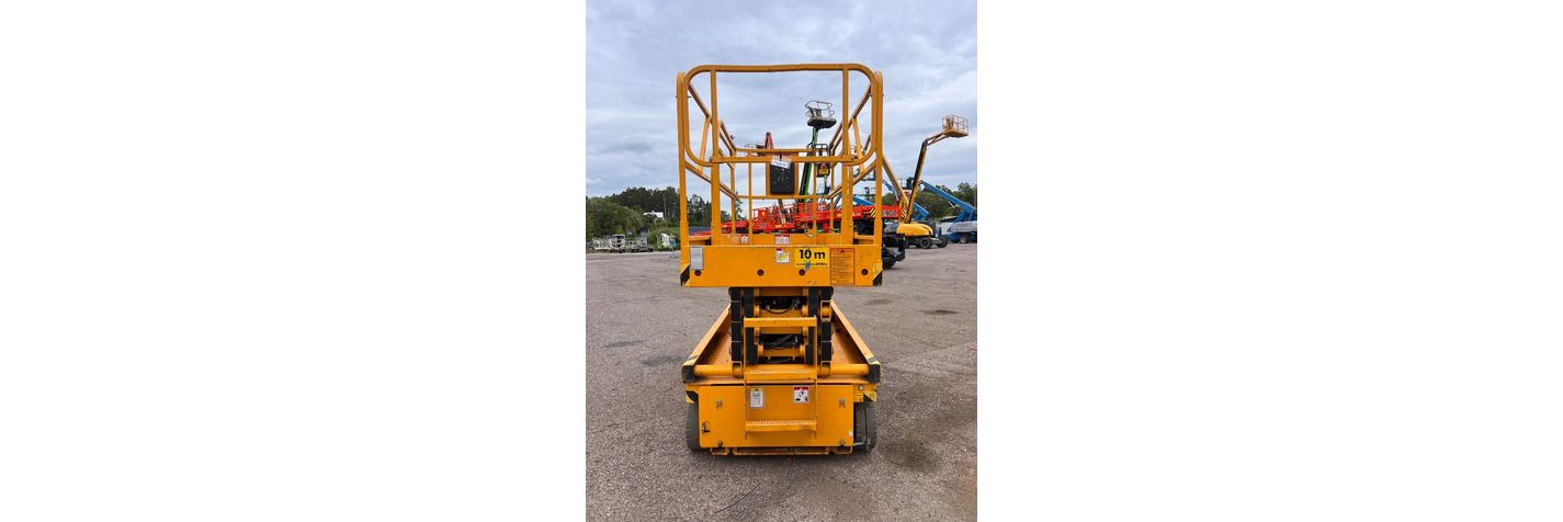 haulotte-compact-12,3e07cf43.jpg
