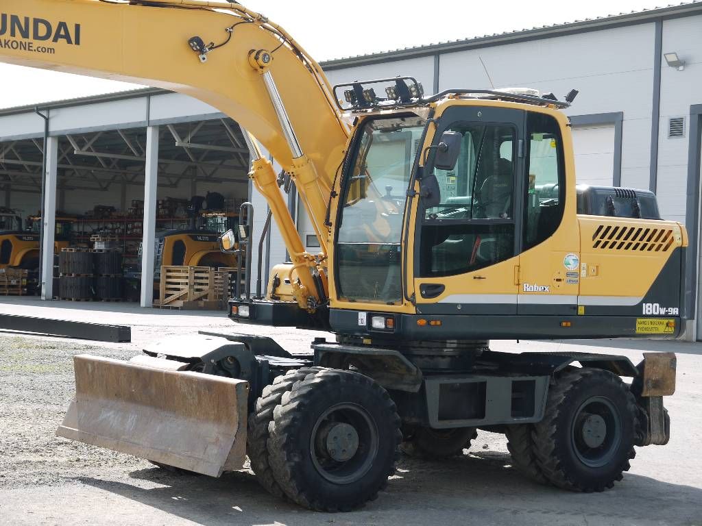 hyundai-r-180-w-9a,f2e26dfe.jpg