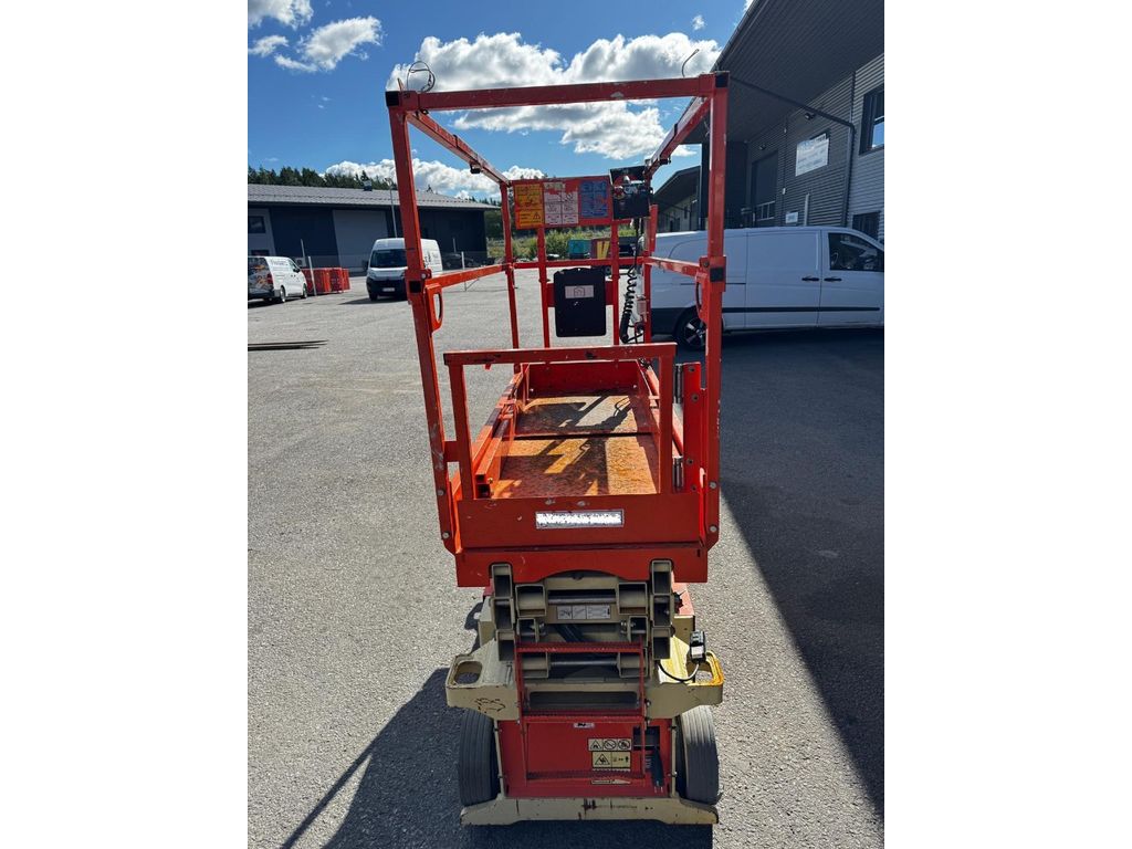 jlg-6-rs,989ffcc8.jpg