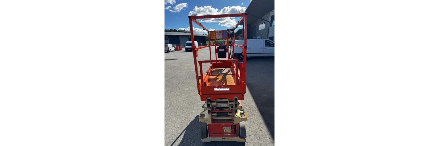 jlg-6-rs,989ffcc8.jpg
