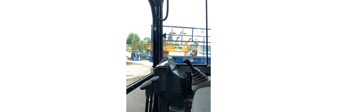 kobelco-sk-17-sr,a63be3bd.jpg