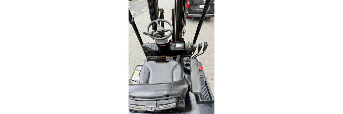 hyundai-18bt-9u,ccda1307.jpg