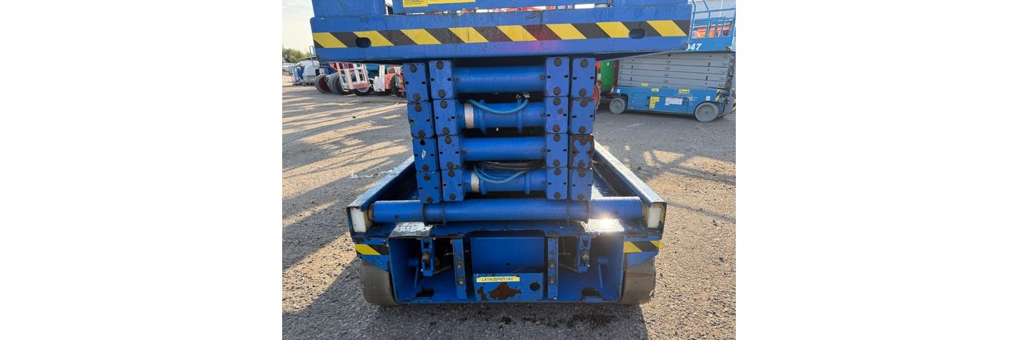 upright-x32n,cba3e9f7.jpg