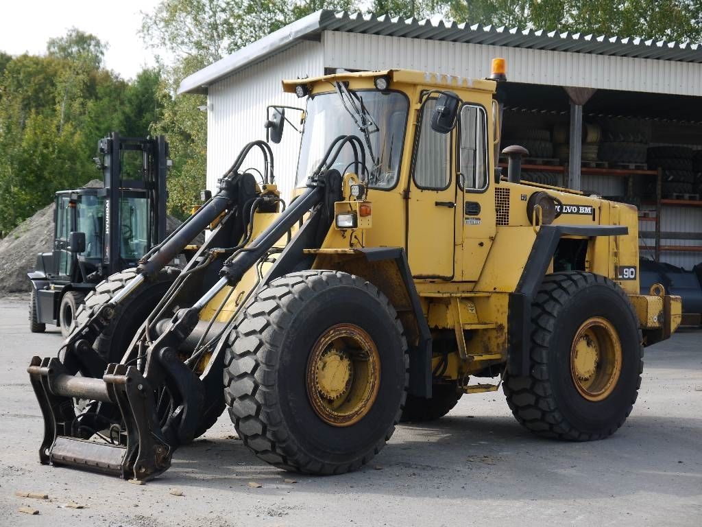 volvo-l-90,6ccee73c.jpg
