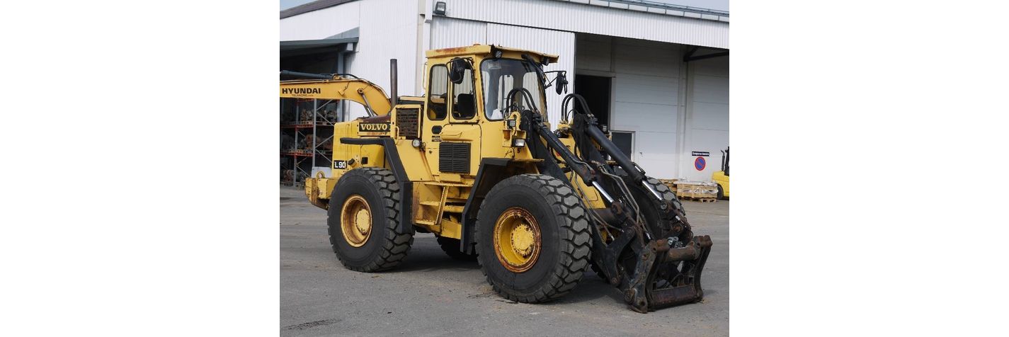 volvo-l-90,960861c1.jpg