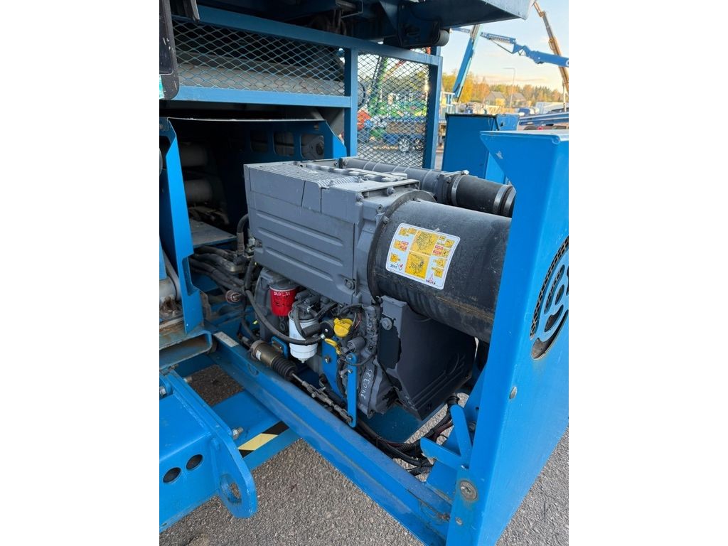 genie-gs-4390,aaad8c7a.jpg