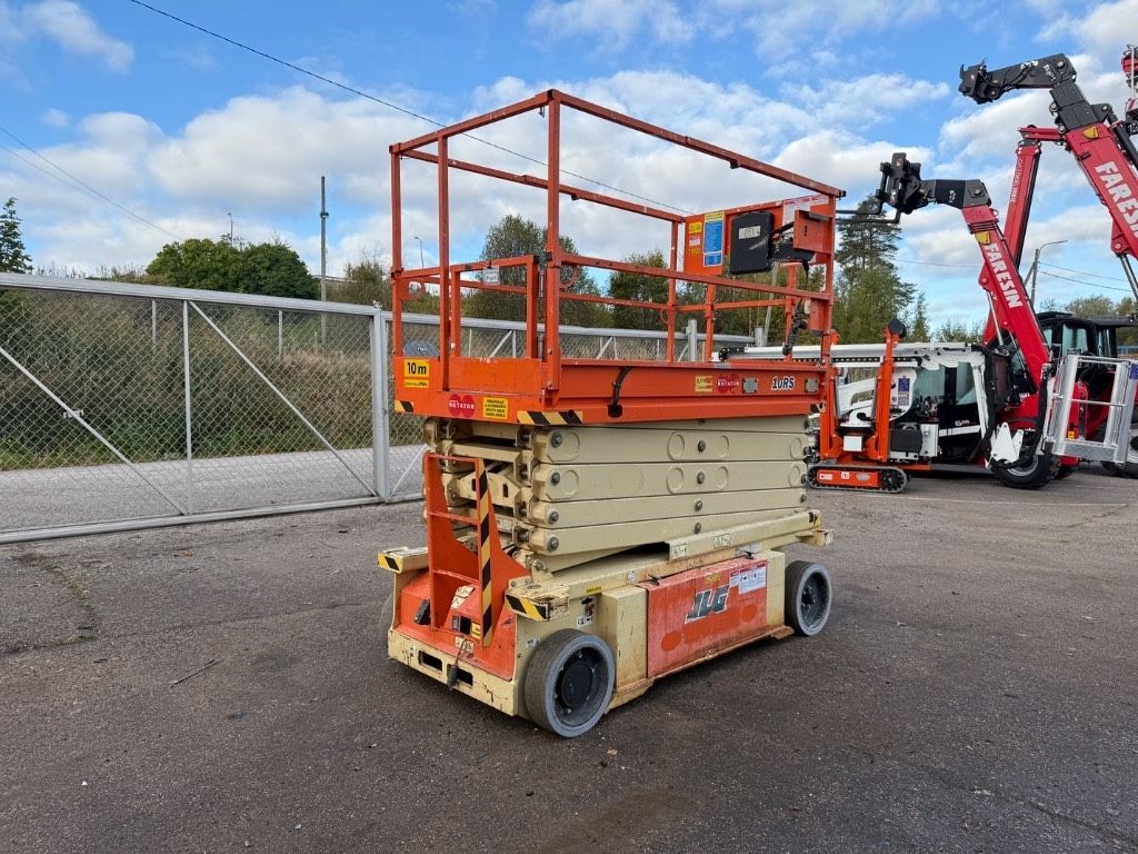 jlg-10-rs,98b28e3d.jpg