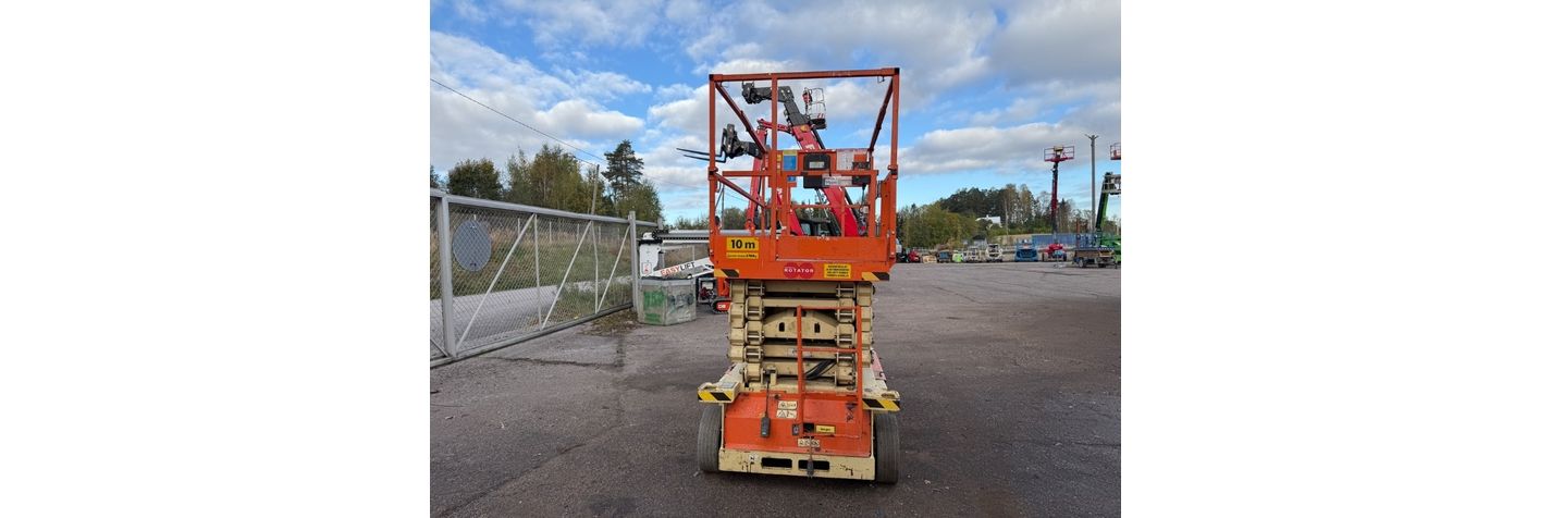 jlg-10-rs,4b0adb74.jpg
