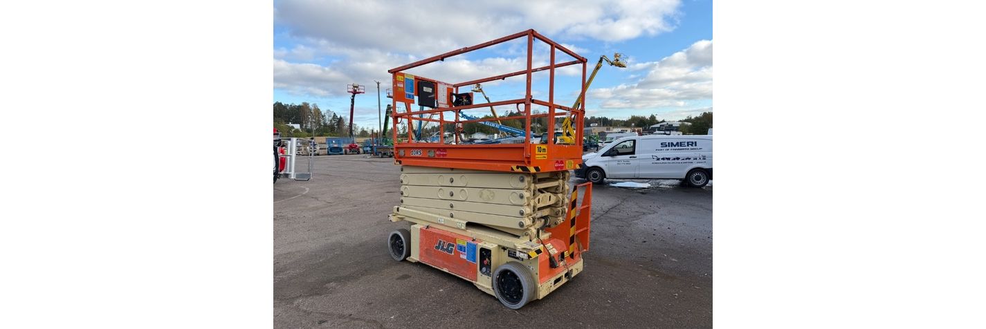 jlg-10-rs,f2019b45.jpg