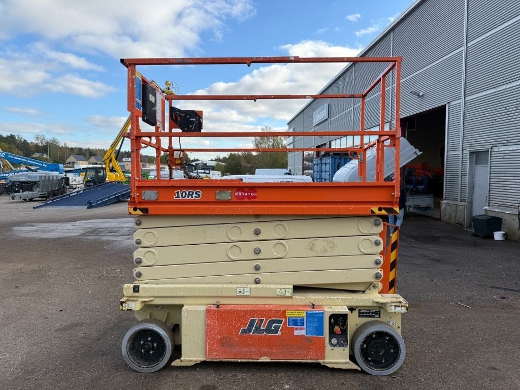 jlg-10-rs,3ec2b6f9.jpg