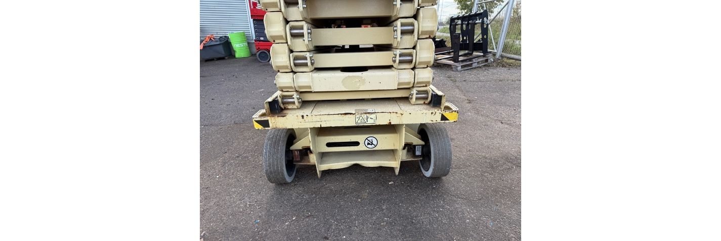 jlg-10-rs,67a7b1fc.jpg
