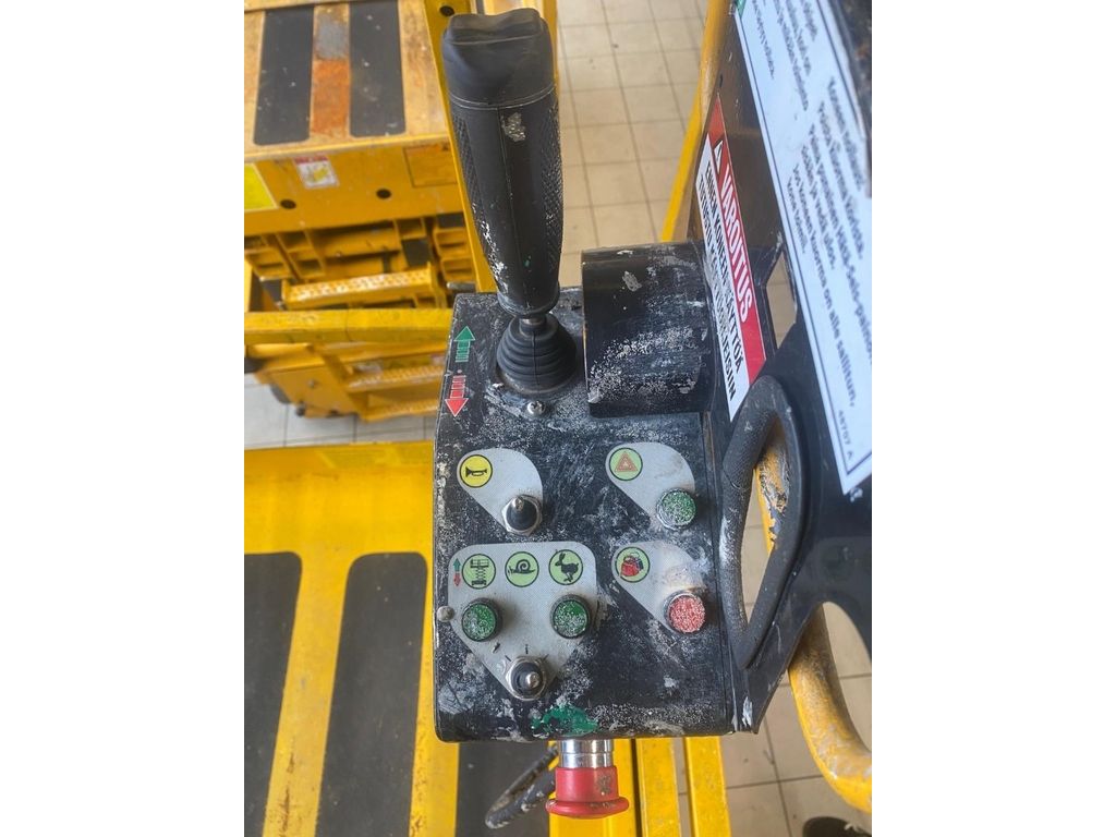 haulotte-compact-14,0bae6fd5.jpg