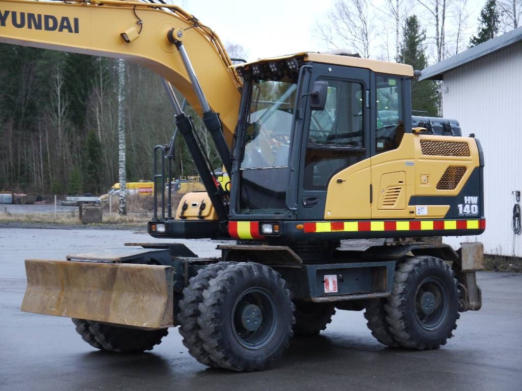 hyundai-hw-140,eb7ed953.jpg