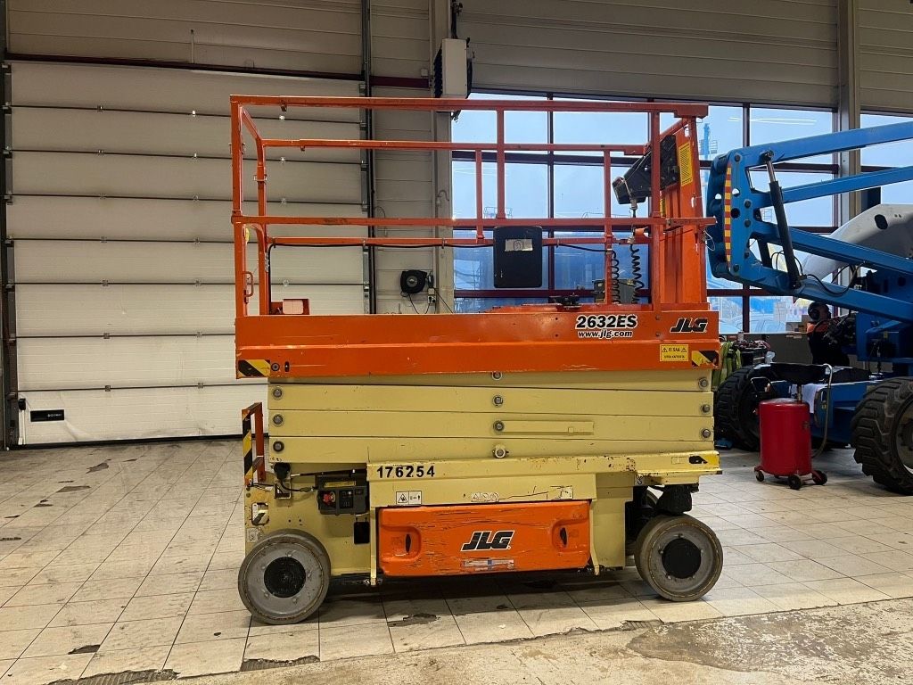 jlg-2630-es,59ba367e.jpg