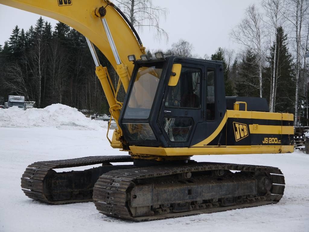 jcb-js-200-lc,6ddb80b4.jpg