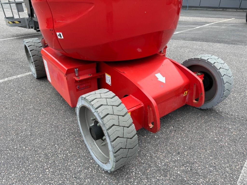 manitou-150-aetj,d0add0cf.jpg
