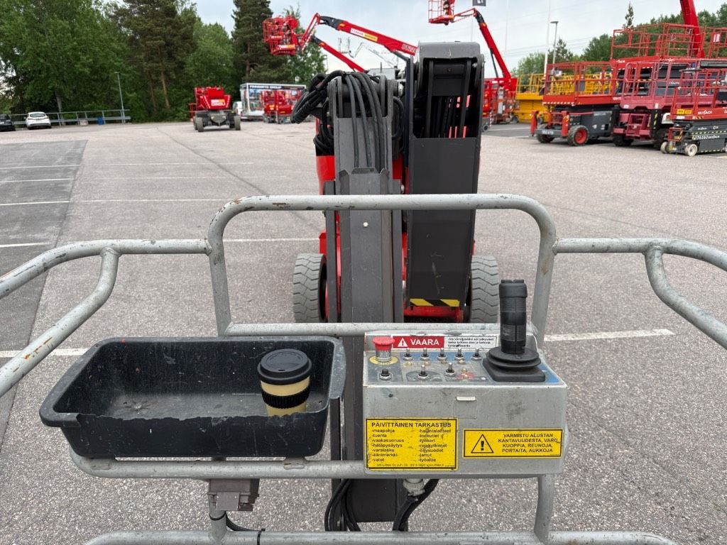 manitou-150-aetj,b3b39e39.jpg