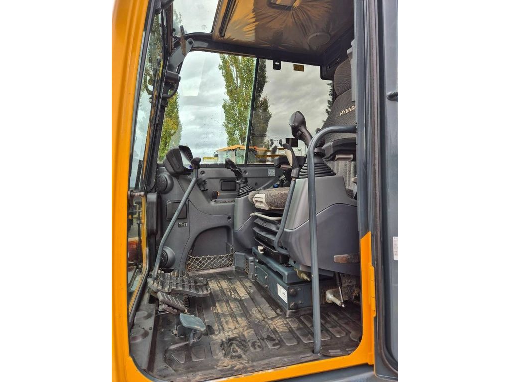 hyundai-r-80-cr-9a,462e329b.jpg