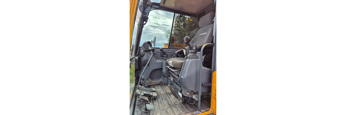 hyundai-r-55-9a,0b500831.jpg