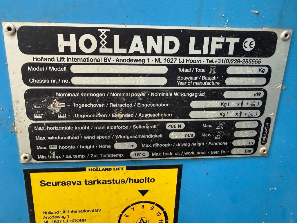 holland-lift-hl220-d25,23081129.jpg