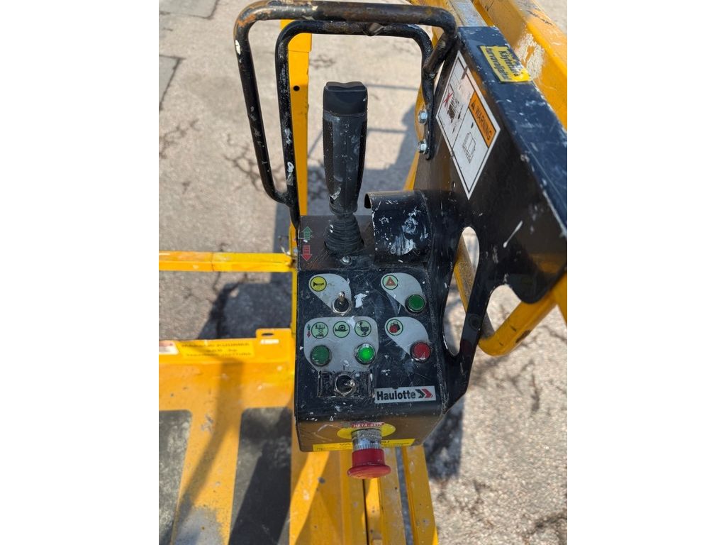 haulotte-compact-12,3e5e937d.jpg
