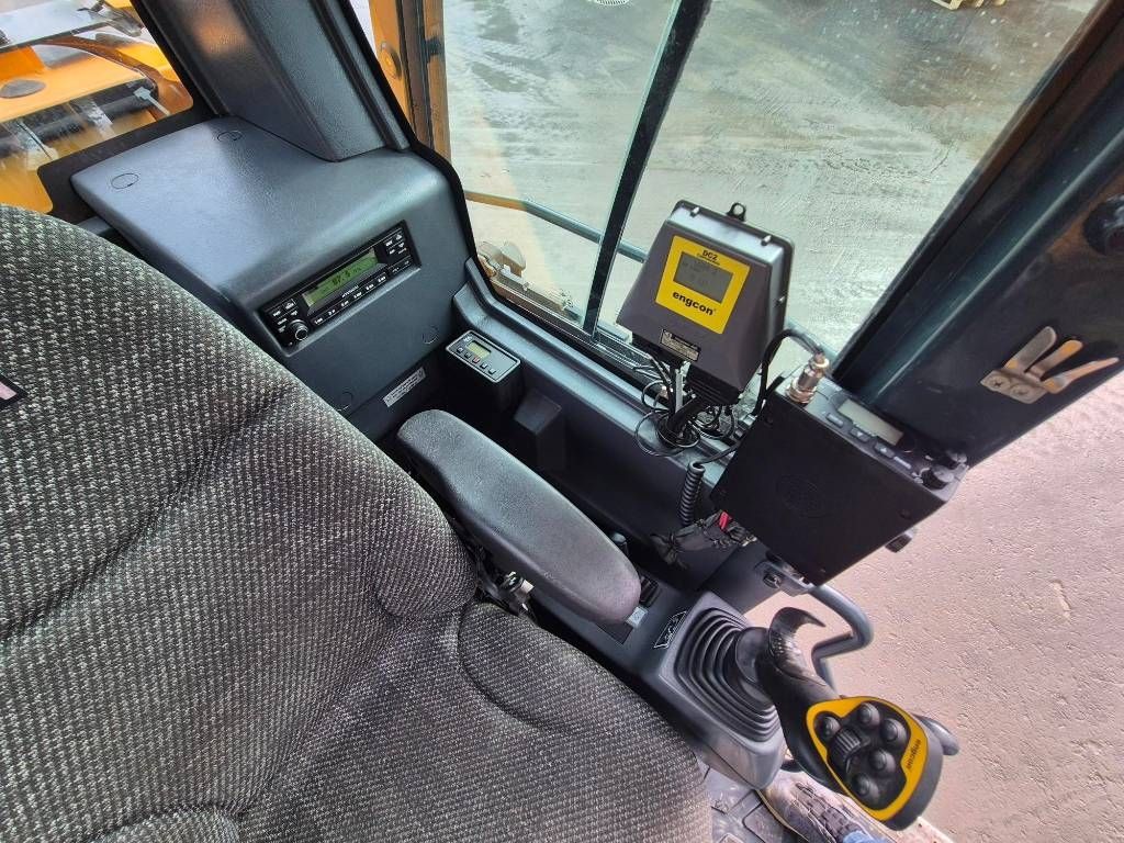 hyundai-hx-145-lcrd,9ddb4b78.jpg