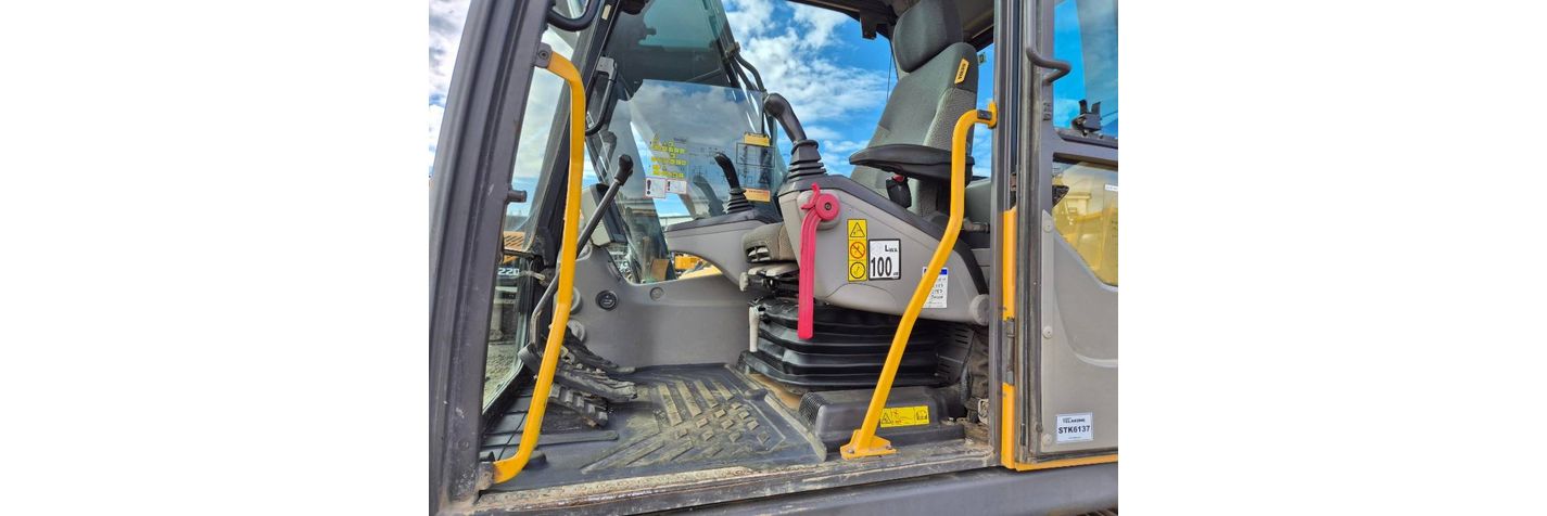 volvo-ec-140-c-l,f81e6b46.jpg