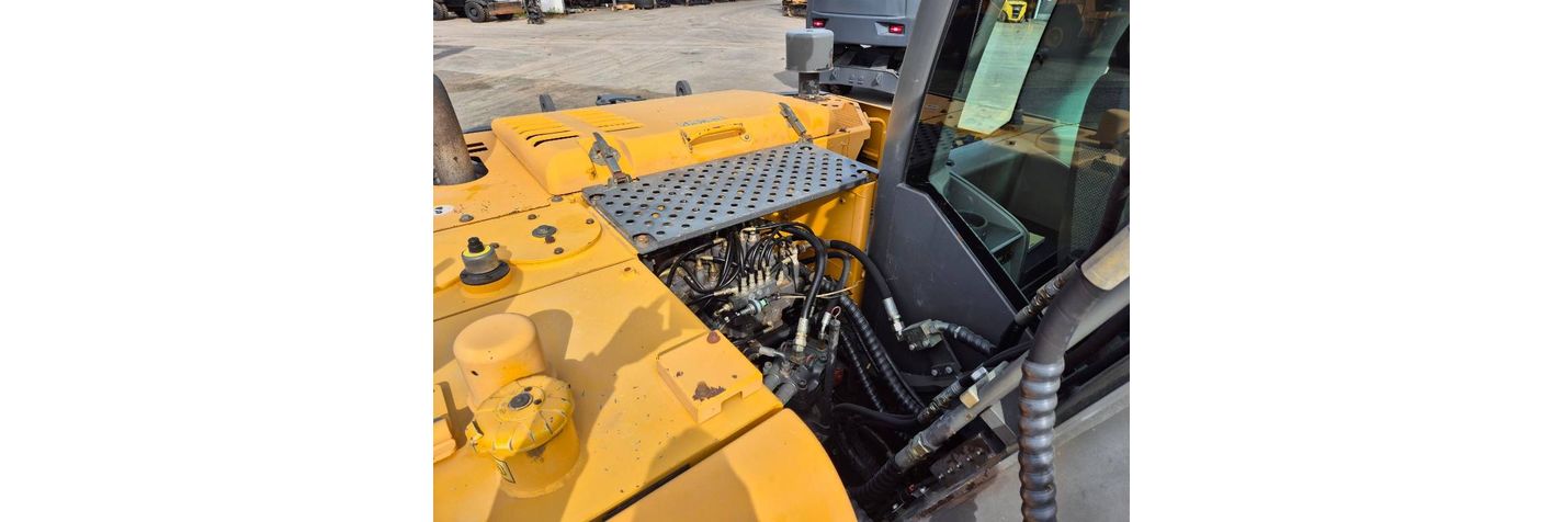 volvo-ec-140-c-l,627f9b13.jpg